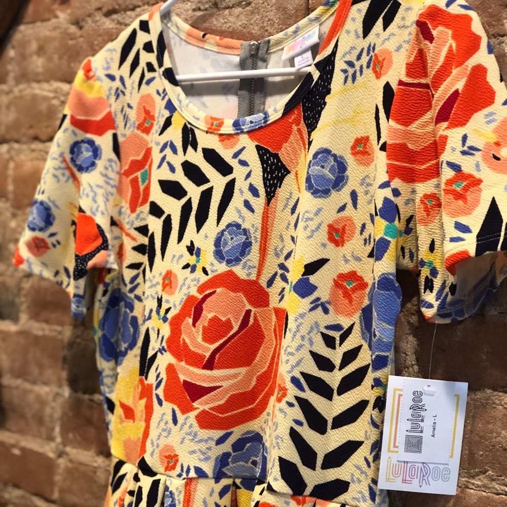 LuLaRoe Amelia